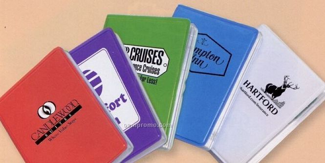 Traveler Pre-threaded Sewing Kit