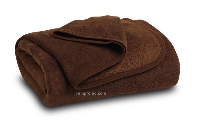 Wolfmark-Chocolate-Brown-Coral-Fleece-Throw-Blanket_7692939.jpg